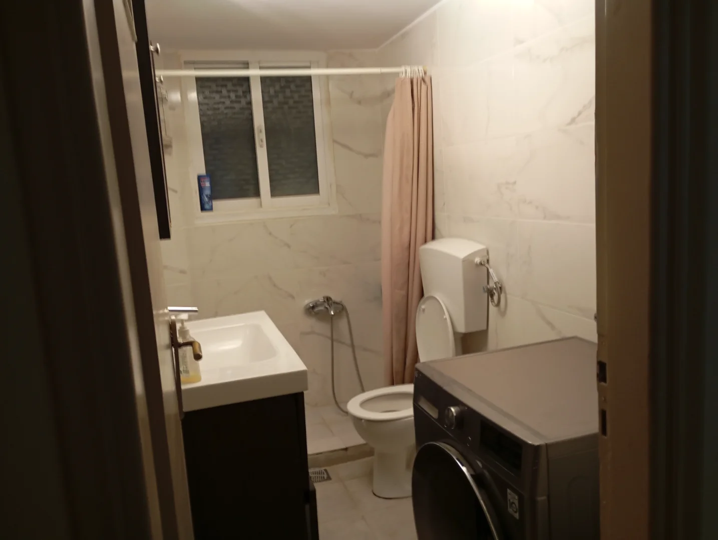 Room photo 5